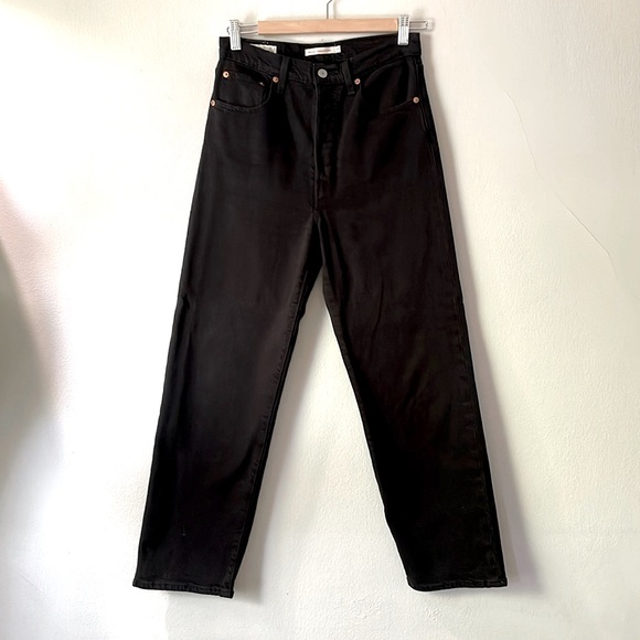 LEVI’S Premium Ribcage Straight Ankle Black Jeans in Black Sprout - Picture 4 of 12